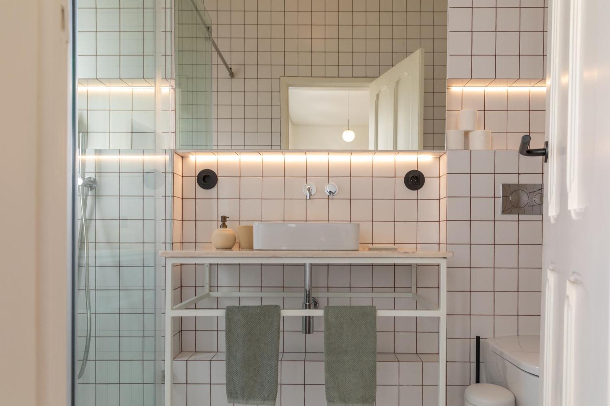 Alvalade 58 - Charming 2 Bedroom Apartment With Ac Near The Airport And City Center Lisboa Dış mekan fotoğraf