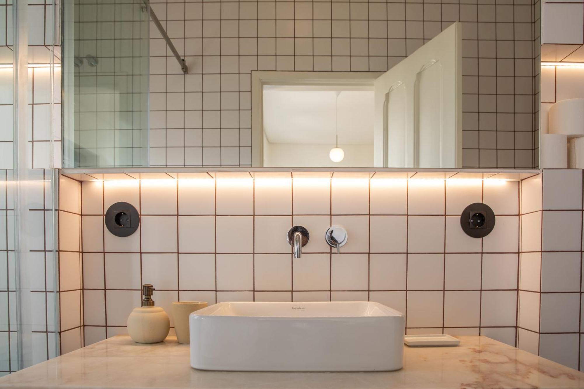Alvalade 58 - Charming 2 Bedroom Apartment With Ac Near The Airport And City Center Lisboa Dış mekan fotoğraf